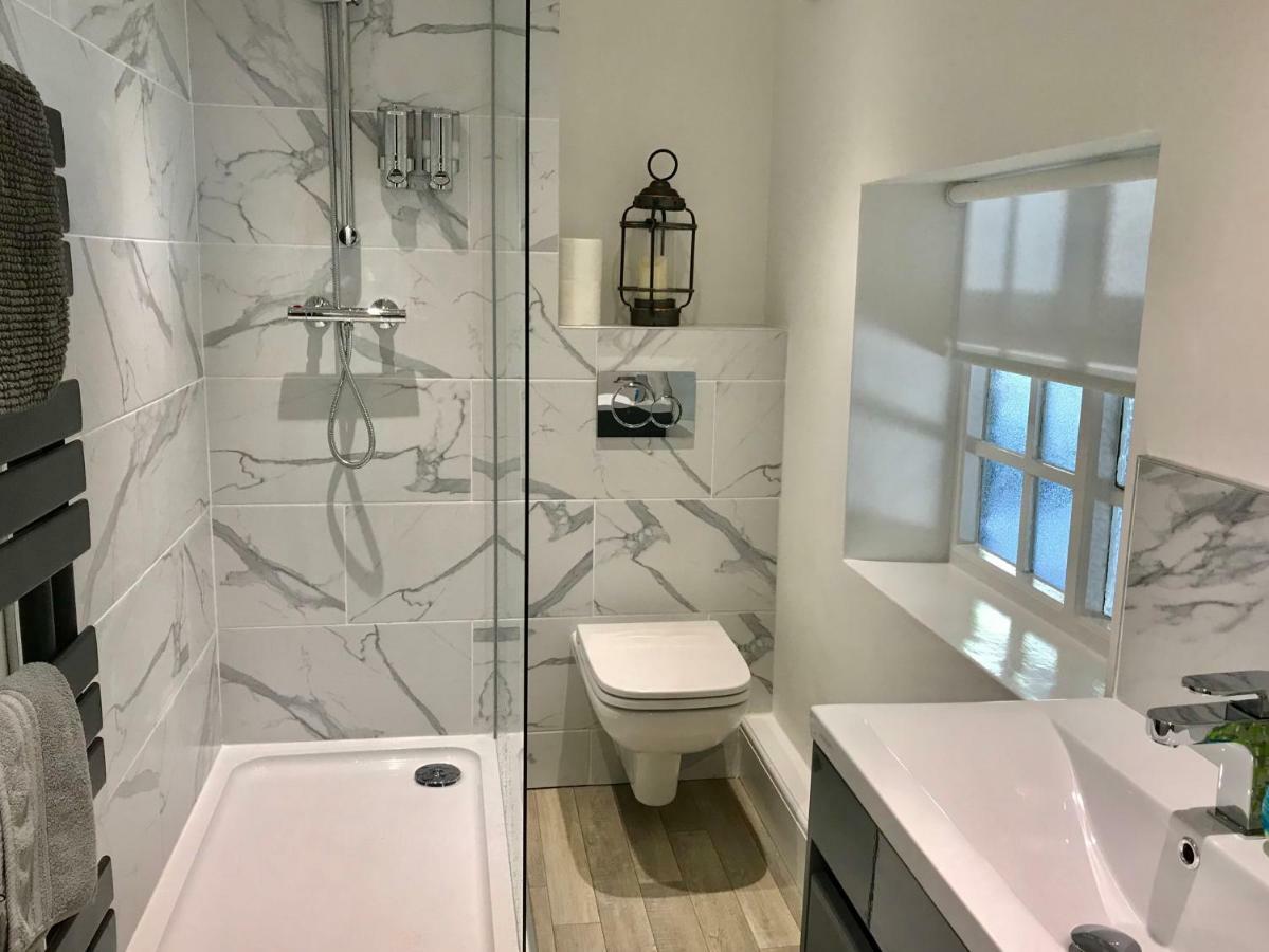 Ranmoor Serviced Apartments - The Courtyard Suite شيفيلد المظهر الخارجي الصورة